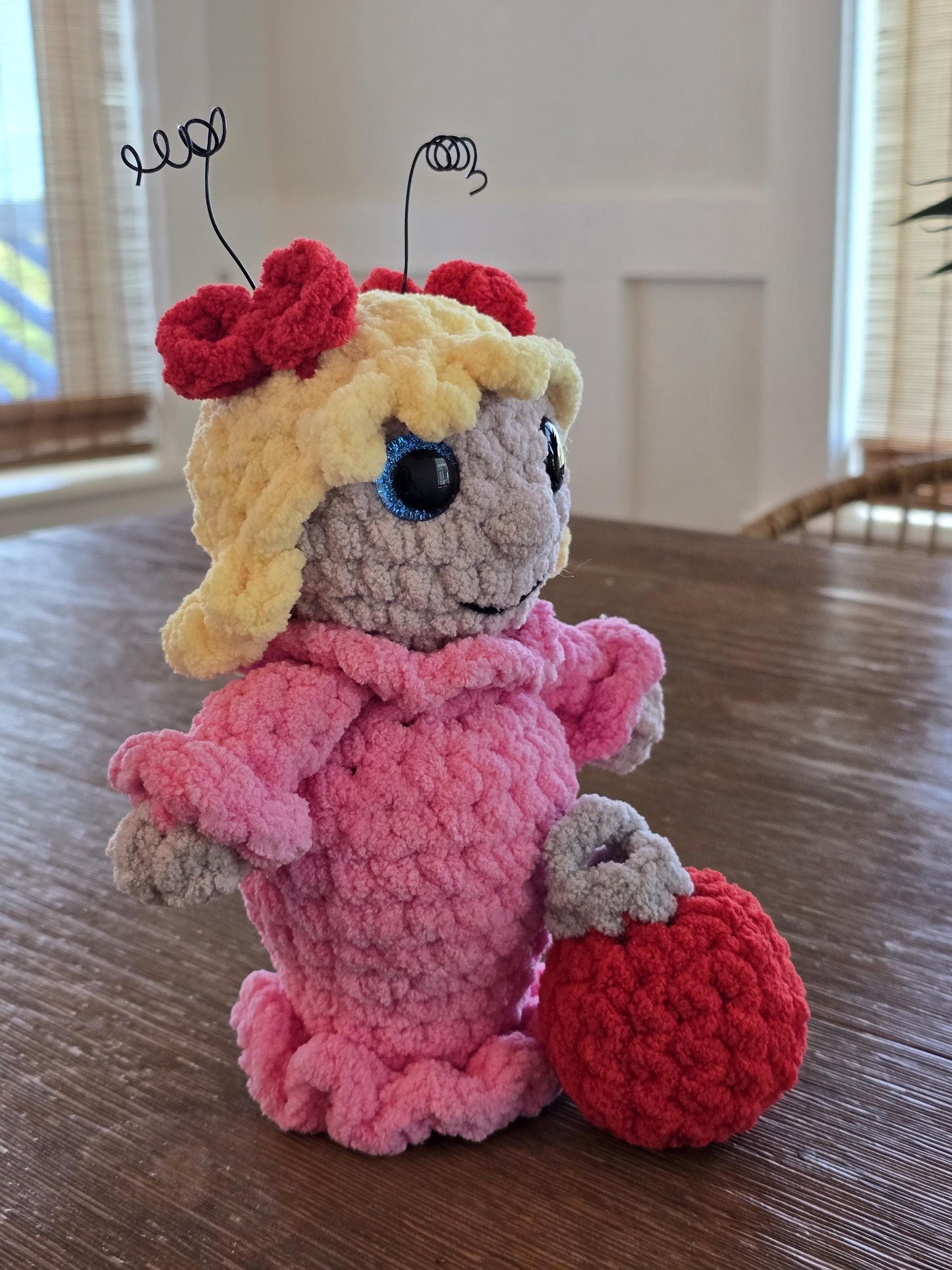 CROCHET PATTERN, Mini Lou Who