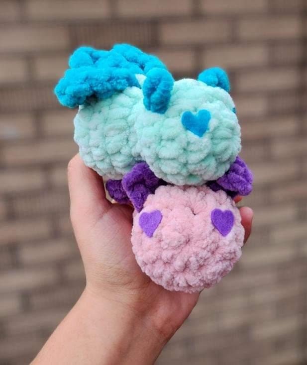 Crochet Pattern, Lulu Love Bug, Valentines Crochet Printable Included