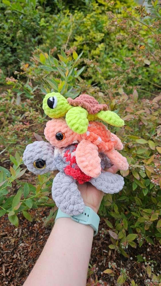 Crochet Pattern, Shelly the Sea Turtle, No Sew Crochet Pattern