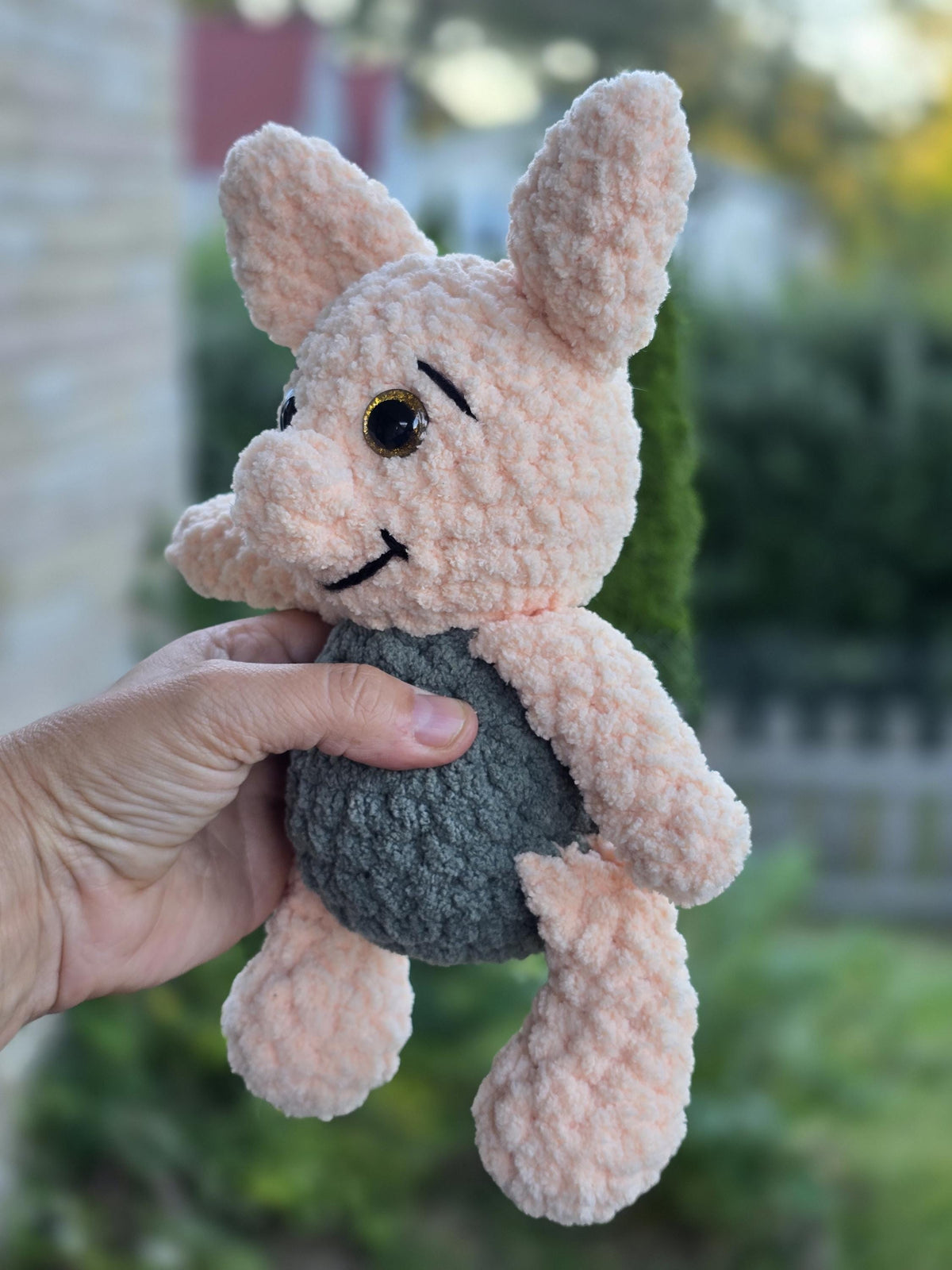 CROCHET PATTERN, Piglet, Hundred-Acre Story Book Collection, Classic Winnie-the-Pooh