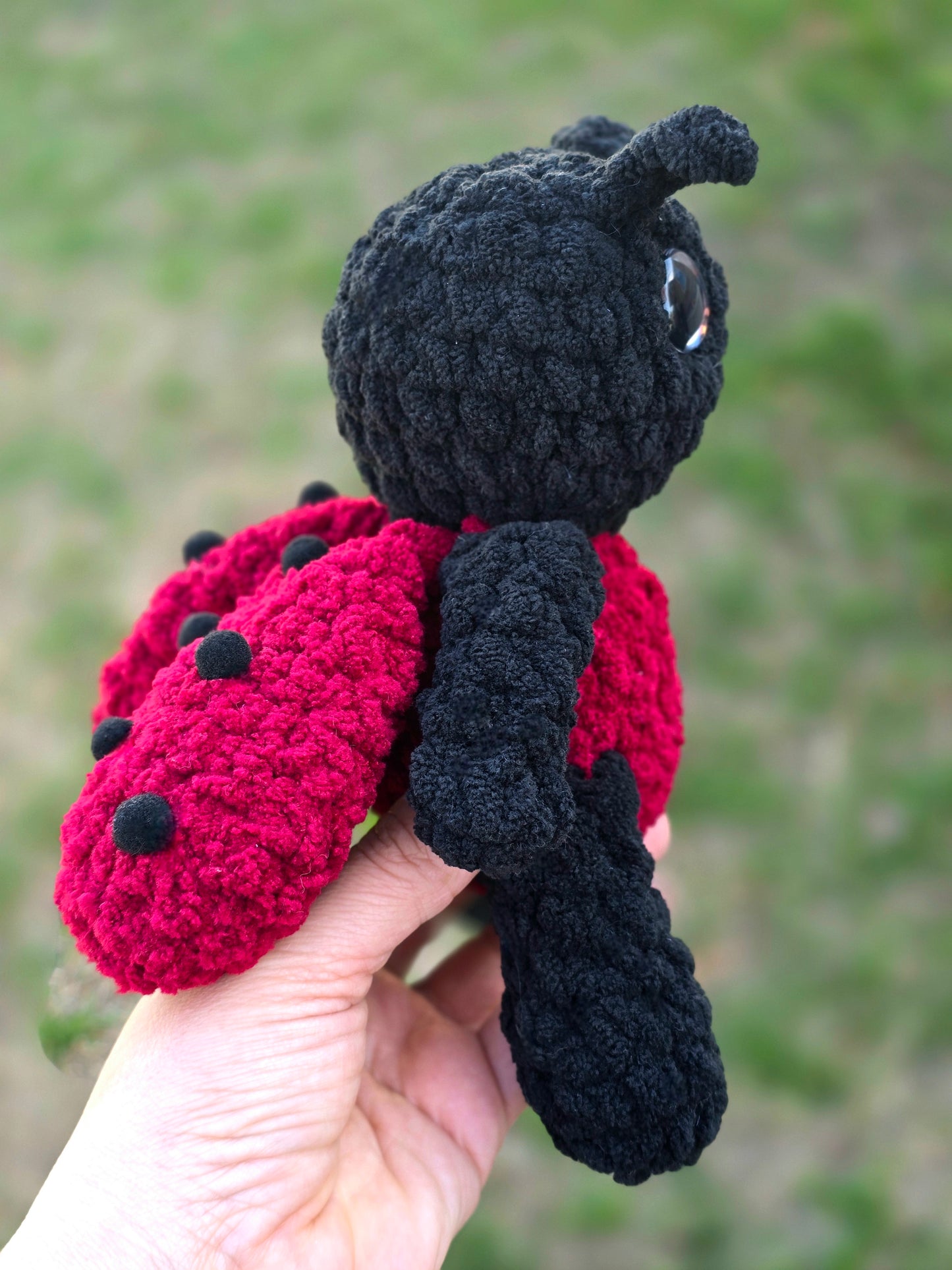 CROCHET PATTERN, Dottie the Ladybug, Buggy Minis, Mini Collections, Amigurumi Pattern