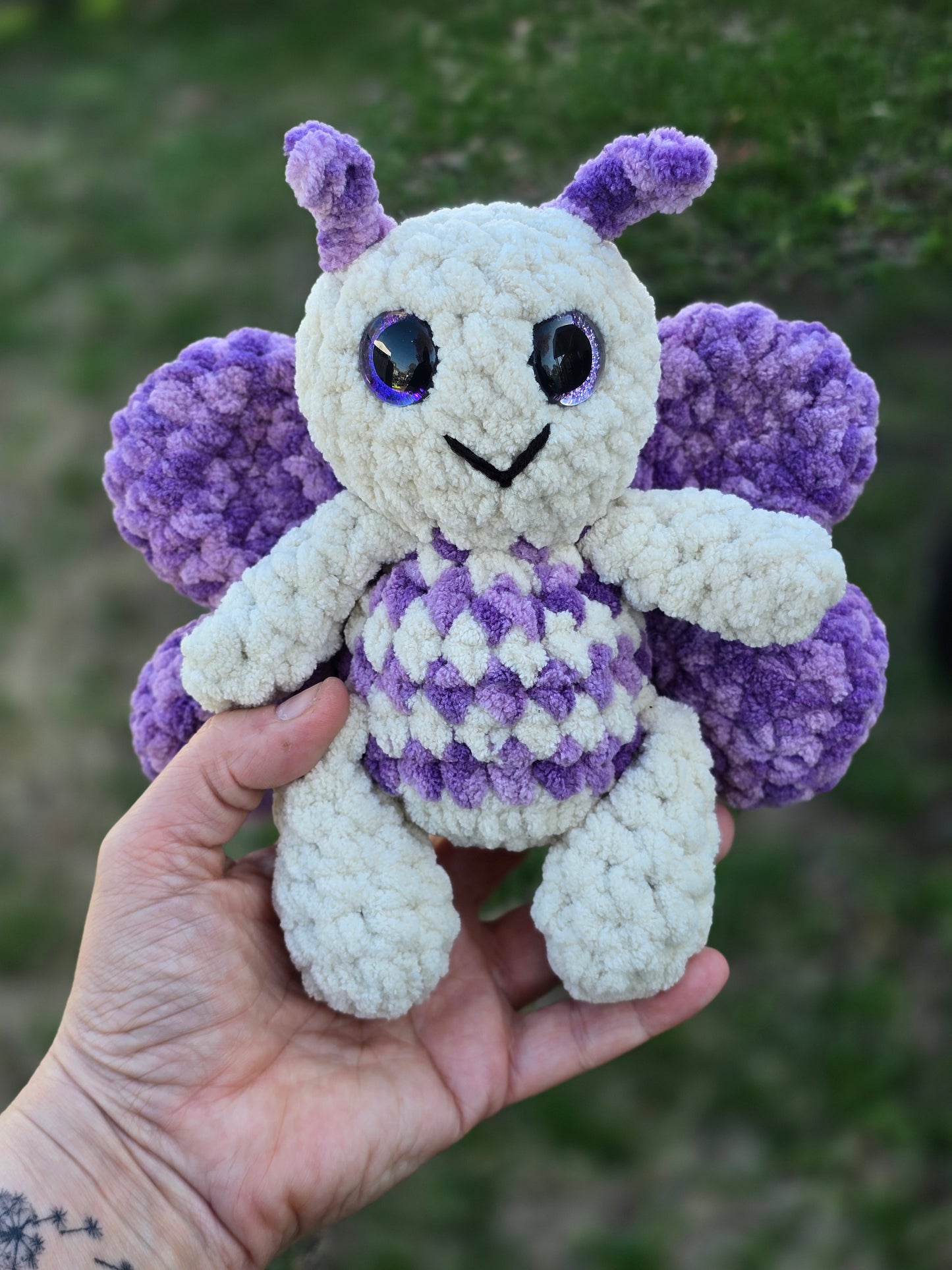CROCHET PATTERN, Flutters the Butterfly, Buggy Minis, Mini Collections, Amigurumi Pattern (Copy)