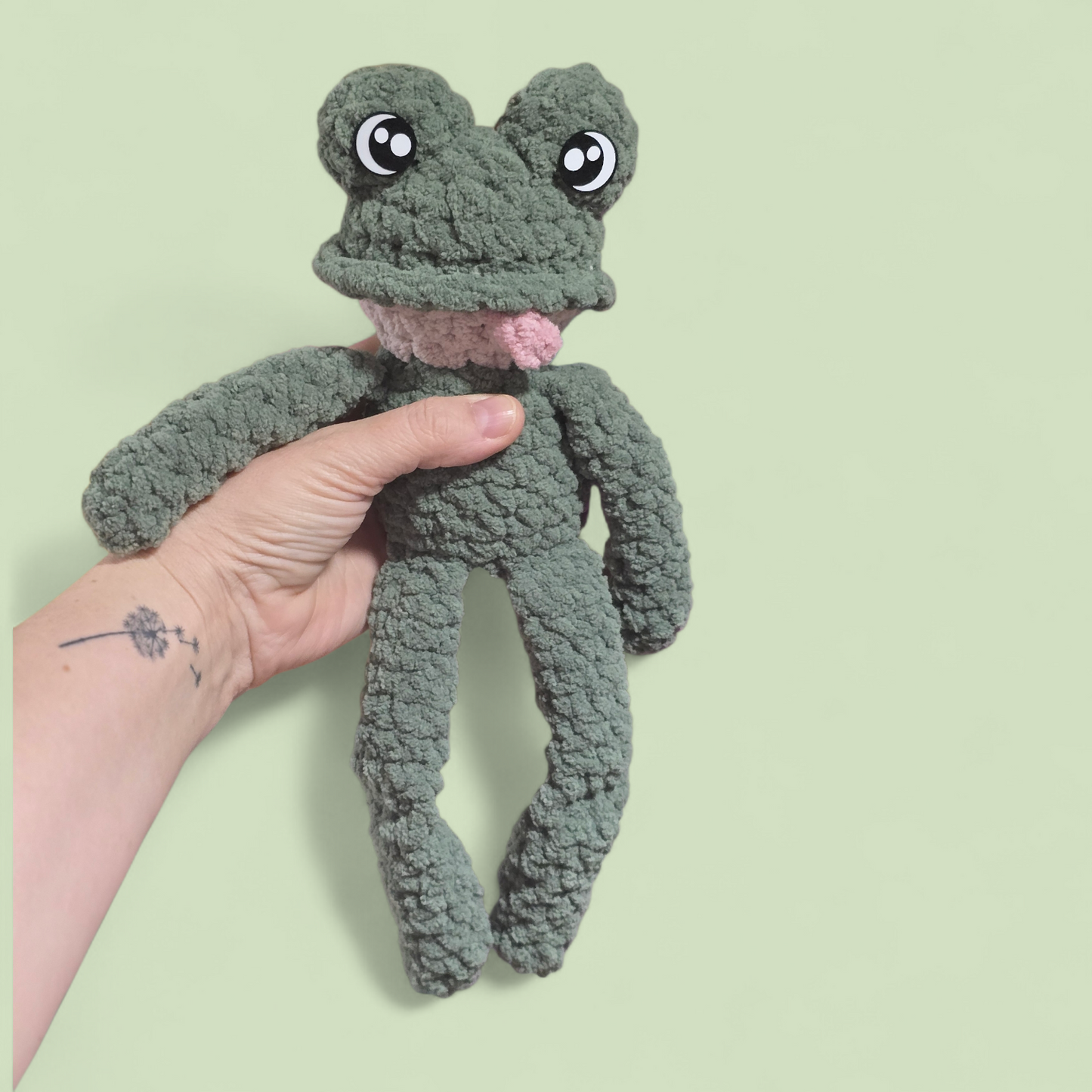 CROCHET PATTERN ~ Dewey the Frog, Whimsy Friends Collection