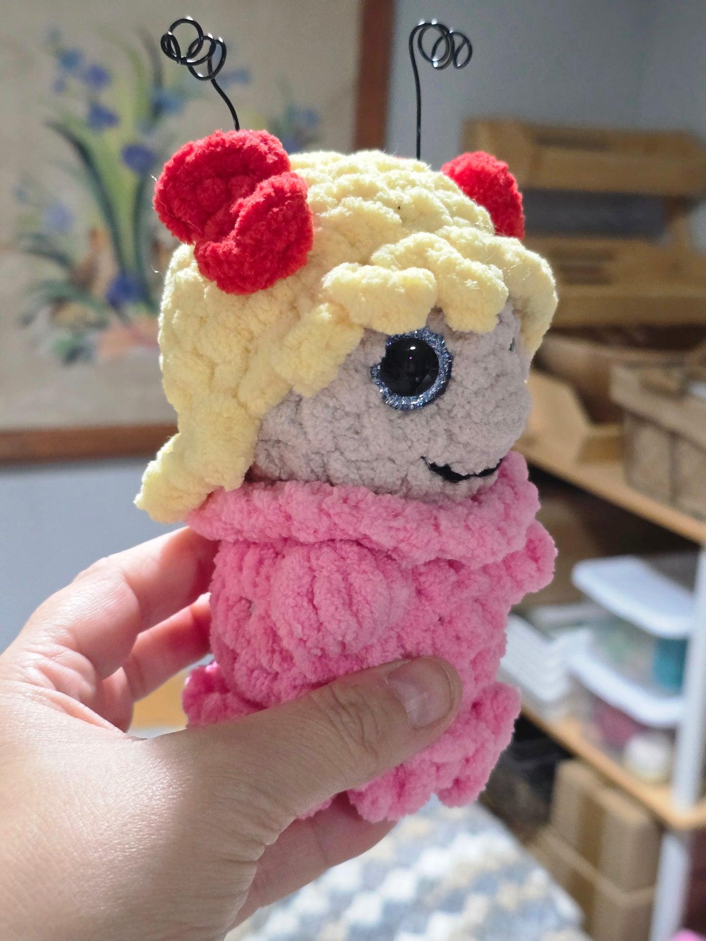 CROCHET PATTERN, Pocket Lou Who