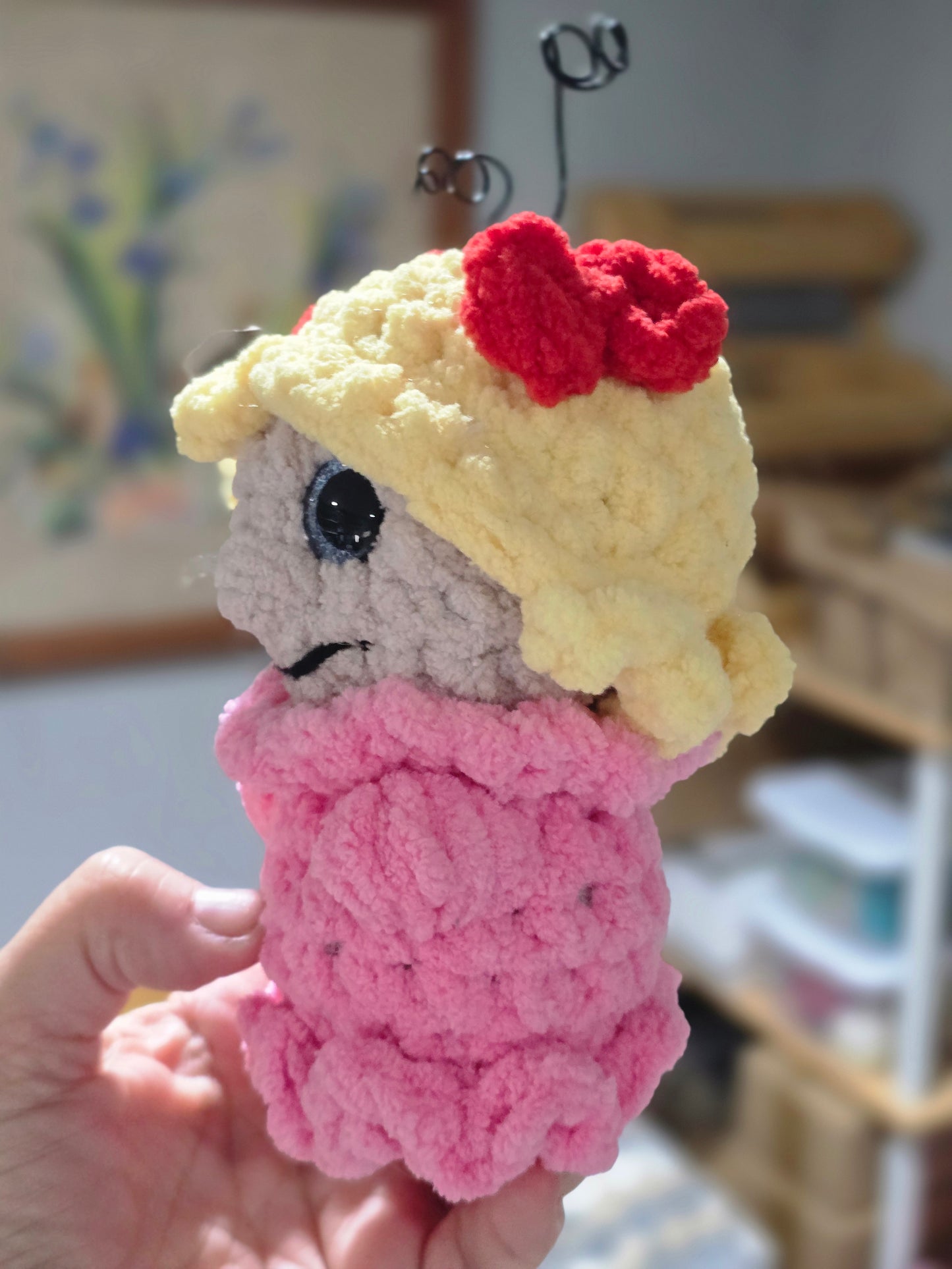CROCHET PATTERN, Pocket Lou Who